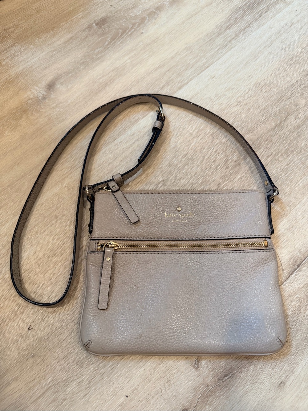 Kate Spade New York Taupe Pebbled Leather Crossbody Bag